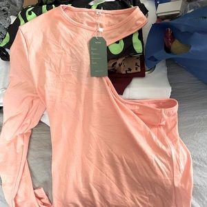 Coral open shoulder top